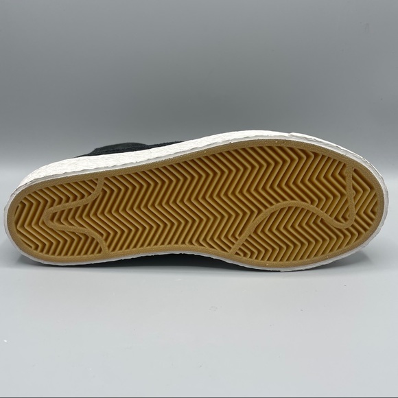 Nike SB Mid Blazer (GS) - Picture 3 of 5